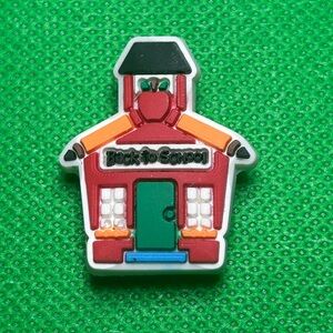 🌼 (5/$10 or 10/$15) NEW “I LOVE School” Croc Charm Collection Back to School